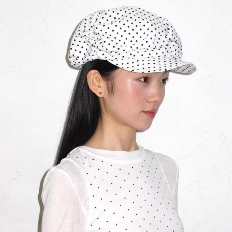 ベレー帽 レディース ドット柄 八角形 韓国スタイル Y2Kファッション 小顔効果 ショートブリム ゆったりデザイン コットン 春秋 ブラック ホワイト