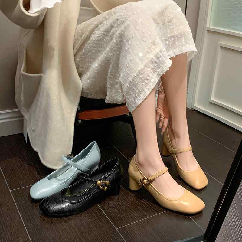 メリージェーンシューズ レディース ラウンドトゥ ストラップ 牛革 ハイヒール チャンキーヒール 6-8cmヒール パンプス 通勤 オフィス 普段使い 快適 クッション性 ブラック ブルー ベージュ｜ふんわり暮らし鞄店