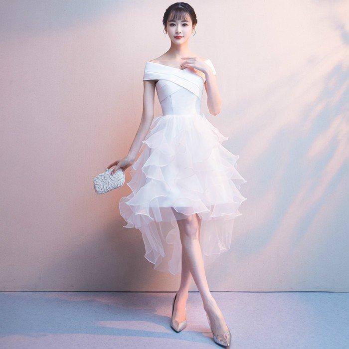 御芽出度お召しもの ウェディングドレス 御芽出度 花嫁御寮 色合いお召しもの 寄りあいお召しもの スピード競技 ミニ ミモレ丈 衣装 お呼ばれ 二次会お召しもの かき鳴らす会 告げ知らせる会お召しもの 気が大きい大きさ 長閑やか 黒 白 夕まぐれお召しもの 交歓会 音楽会 カクテルお召しもの 前撮り 後撮り
