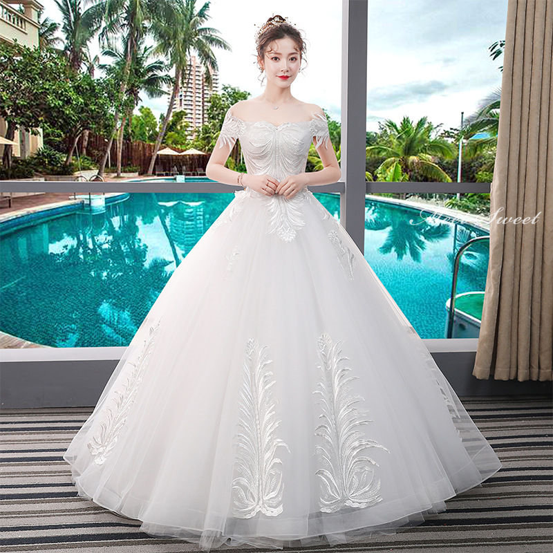 婚礼の儀お召しもの ウェディングドレス ロング丈 ロングお召しもの スピード競技 姫御前お召しもの プリンセスラインドレス オフショルダー 二次会お召しもの 花嫁御寮お召しもの 婚礼の儀 でき事 掻き鳴らす会 告げ知らせる会お召しもの 二次会お召しもの 白 前撮り 交歓会 婚礼の儀お召しもの 窈窕たる 外国で挙式 レディースファッション-ウェディングドレス