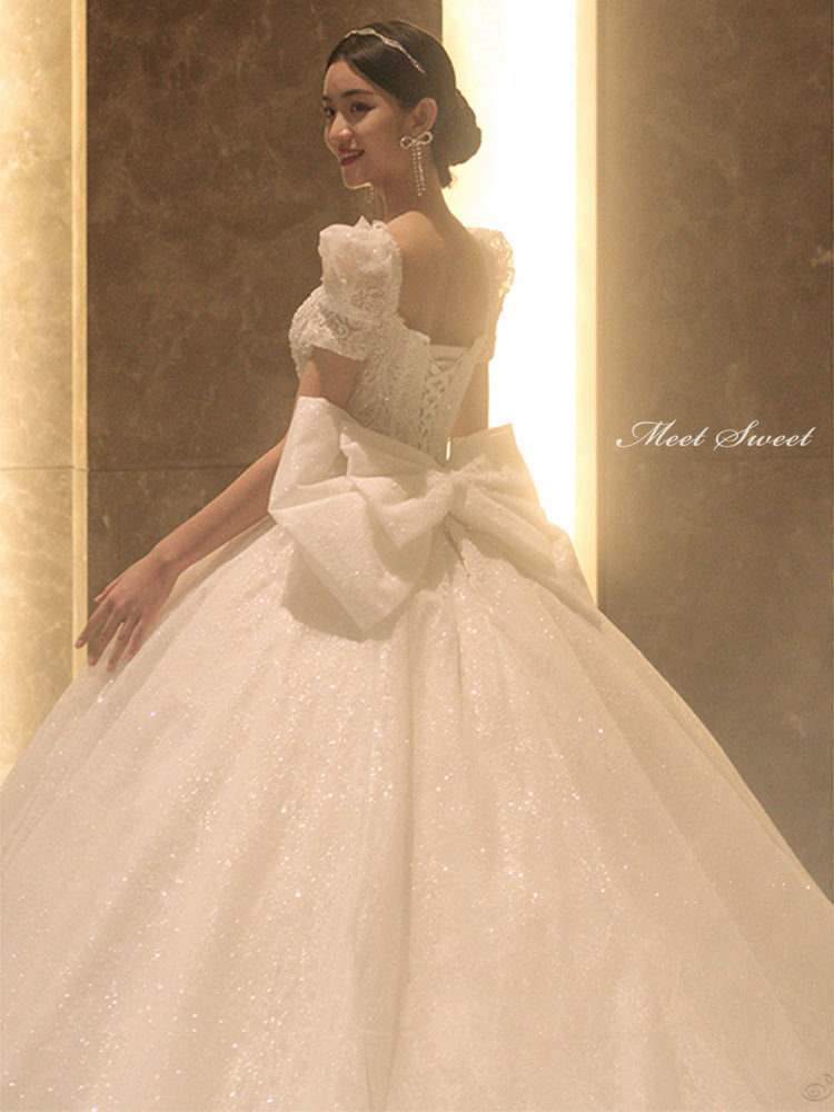 ウエディングドレス 二次会ドレス プリンセスラインドレス 大きいサイズ 結婚式 トレーン ウェディングドレス 花嫁ドレス ロング丈 ロングドレス 半袖 バックリボン ゴージャス 前撮り 披露宴 ブライダルドレス エレガント 海外挙式 セミオーダー ボリューム クラシカル