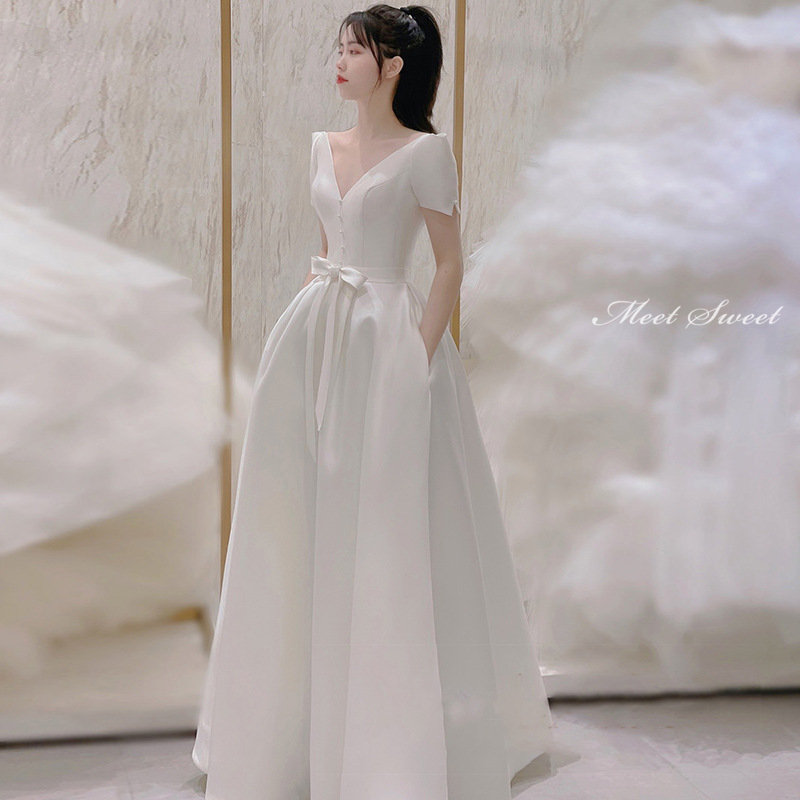 ウエディングドレス 花嫁 ウェディングドレス 結婚式 披露宴 二次会ドレス 2次会 前撮り オフホワイト 新婦 ロングドレス サテン ブライダルドレス 半袖 袖あり Aラインドレス 韓国風 海外挙式 エレガント セミオーダー おしゃれ フォト婚 ホワイトドレス wedding dress｜ミートスウィート