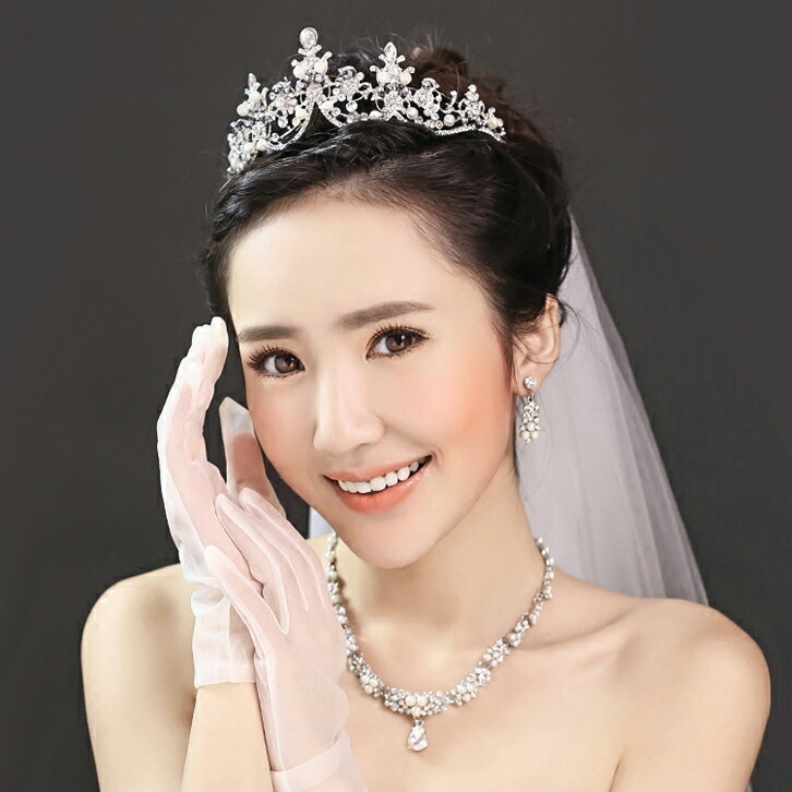 アウトレット 美品 ブライダル3 点セット ティアラ ネックレス ピアス イヤリング ウェディング 結婚式 パーティー 二次会 発表会 披露宴  ブライダルアクセ 通販