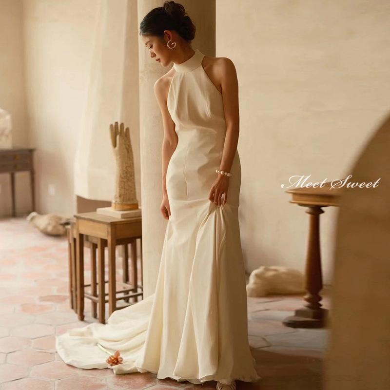 楽天市場】ウェディングドレス ウエディングドレス 二次会 結婚式 前