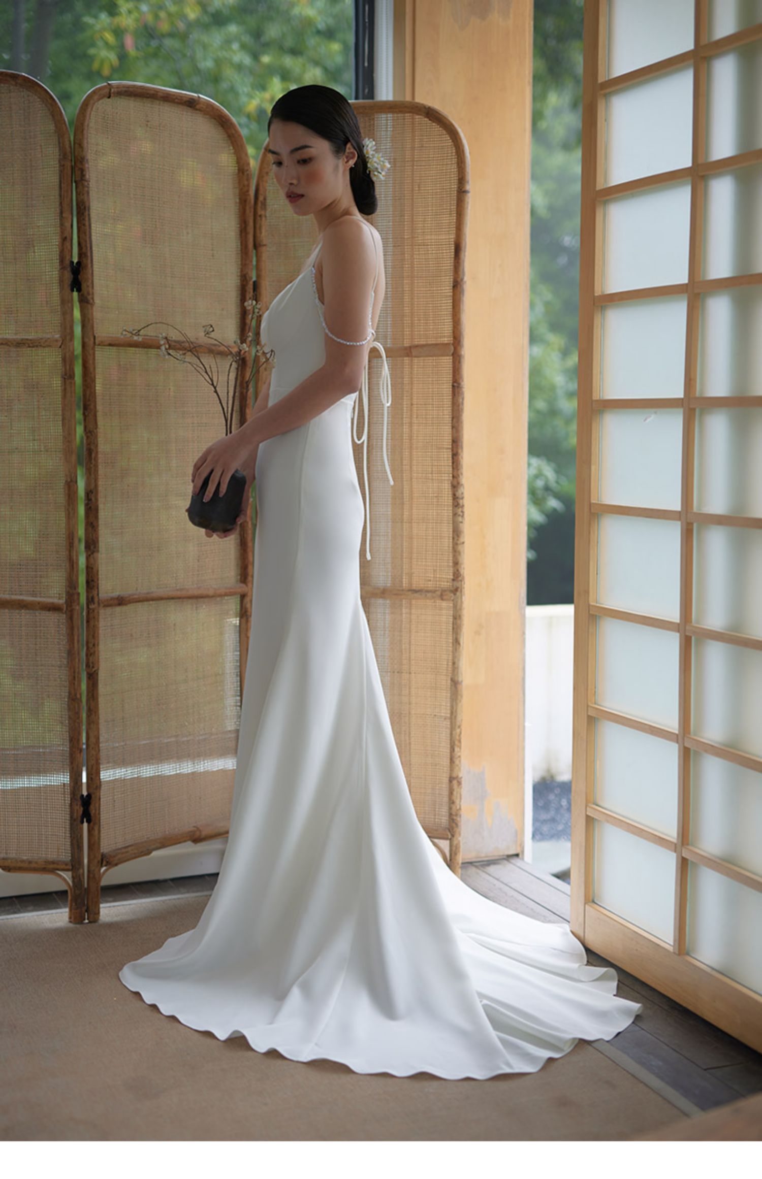 ウェディングドレス ロングドレス マーメイドドレス バックレス サテン マーメイドライン 二次会 結婚式 前撮り ブライダル 花嫁 ウエディングドレス 海外挙式 オフホワイト パーティードレス フォトウェディング 小さいサイズ 大きいサイズ wedding dress