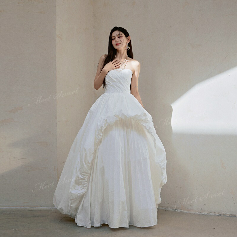 ウェディングドレス シワ加工 バルーンシルエット プリンセスライン オフホワイト ロング ドレス 二次会 結婚式 披露宴 前撮り 後撮り 発表会 花嫁 ウエディングドレス 花嫁ドレス 二次会ドレス 大きいサイズ 小さいサイズ 海外挙式 ブライダル フォトウェディング