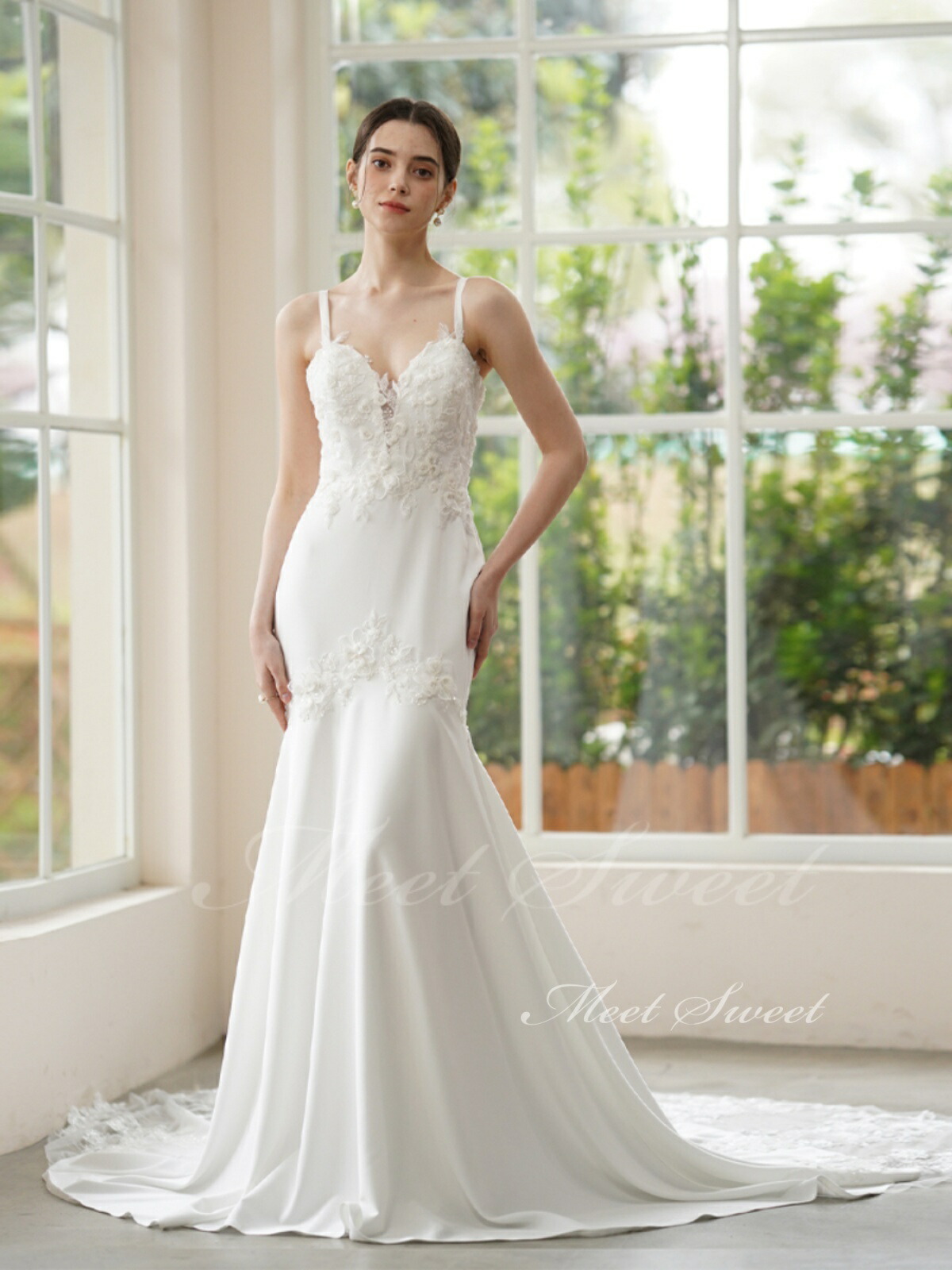 ウェディングドレス マーメイドラインドレス ノースリーブ バックレス ハートカット 花嫁 結婚式 二次会 前撮り ドレス ブライダル ウエディングドレス オフホワイト ロングドレス ウェディング ウエディング 二次会ドレス 花嫁ドレス 結婚式ドレス セミオーダー｜ミートスウィート