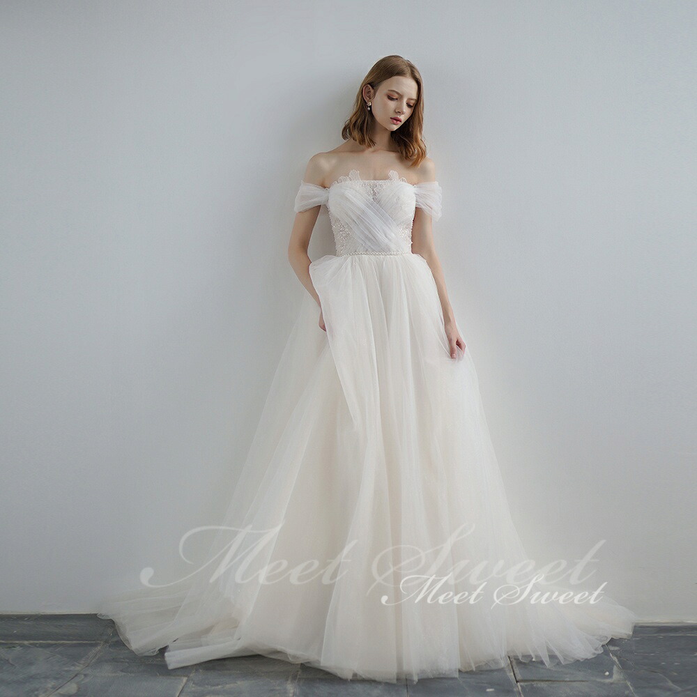 ウェディングドレス 薄シャンパン色 オフショルダー Aラインドレス チュール オーダーメイド可 花嫁 結婚式 二次会 前撮り ドレス ブライダル ウエディングドレス オフホワイト ロングドレス ウェディング ウエディング 二次会ドレス 花嫁ドレス 結婚式ドレス