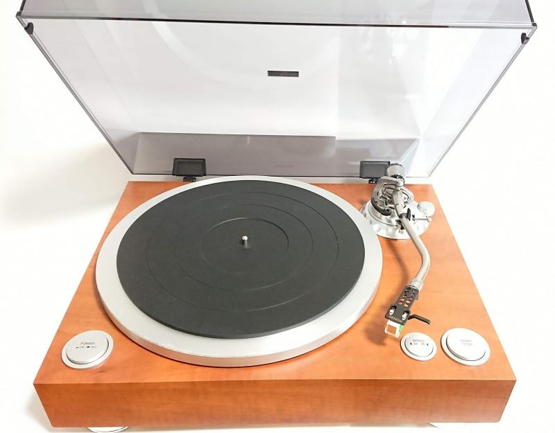 【中古】デノン Denon DP-500M ハイ・トルクモーター ダイレクトドライブ遣りかたのアナログ電気蓄音機 肌理 DP-500M