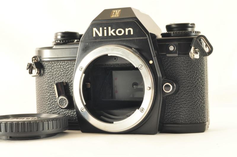 【中古】nikon EM｜ソファポテト