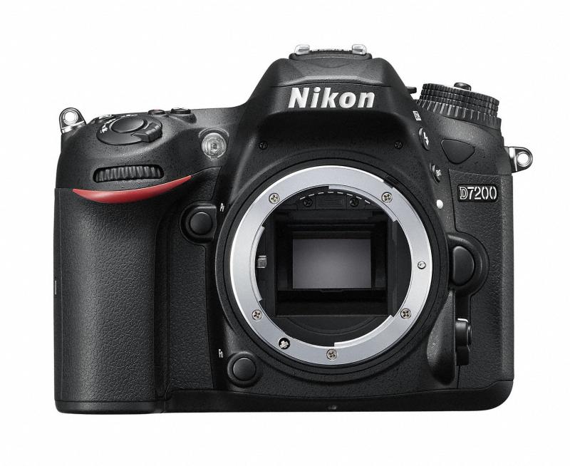 【中古】Nikon デジタル一眼二眼レフ写真機 D7200