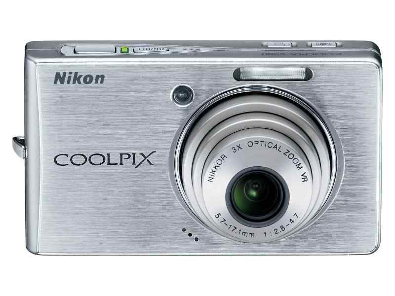 【中古】Nikon デジタルカメラ COOLPIX(クールピクス) S500 710万画素 シルバー｜ソファポテト