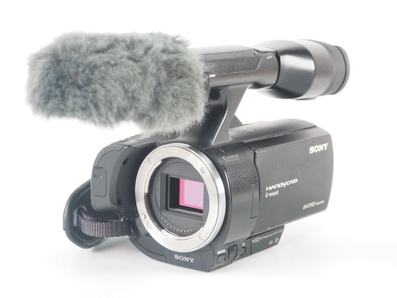 【中古】SONY レンズ交換式HD ハンディカムVG30(ボディー) ブラック NEX-VG30