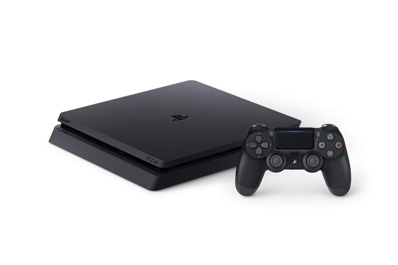 【中古】PlayStation 4 ジェット・ブラック 500GB (CUH-2200AB01)