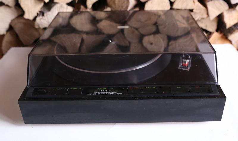 【中古】DENON デノン DP-37F フルオート 曲がること時刻表 レコード盤