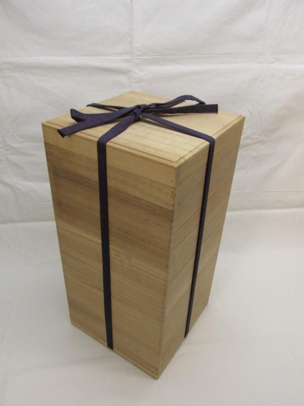 【中古】美術品用 桐収納箱 22x22x44cm 花瓶 壺などに