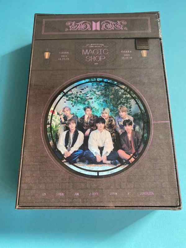 【中古】BTS JAPAN OFFICIAL FANMEETING VOL.5 MAGIC SHOP 【日本語字幕入り盤】(3Blu-ray)｜ソファポテト