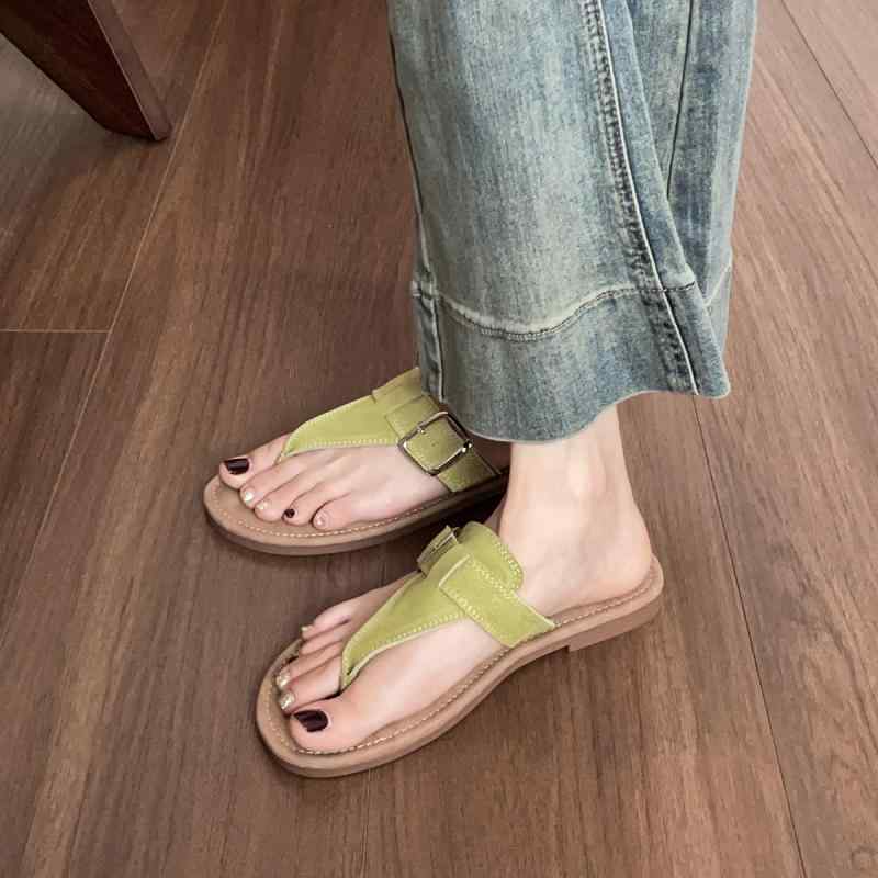 サンダル レディース 本革 ビーチサンダル フラットソール ぺたんこ トングサンダル 海 リゾート 普段使い かわいい 歩きやすい