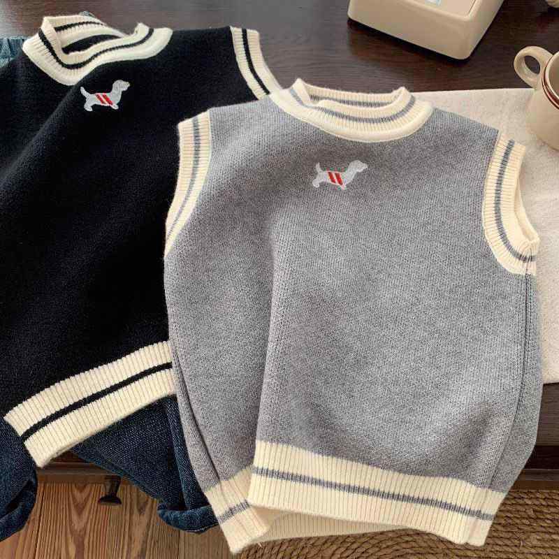 ニット キッズ 子供服 かわいい カートーン 秋冬 トップス セーター ベスト カットソー 男の子 女の子 小学生 幼稚園 保育園