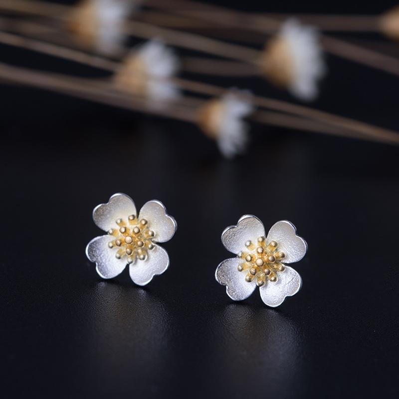 ピアス レディース s925 シルバー 小花 フラワー イヤリング 個性的 小さめ シンプル 銀 アクセサリー アレルギー対応 四季 オールシーズン