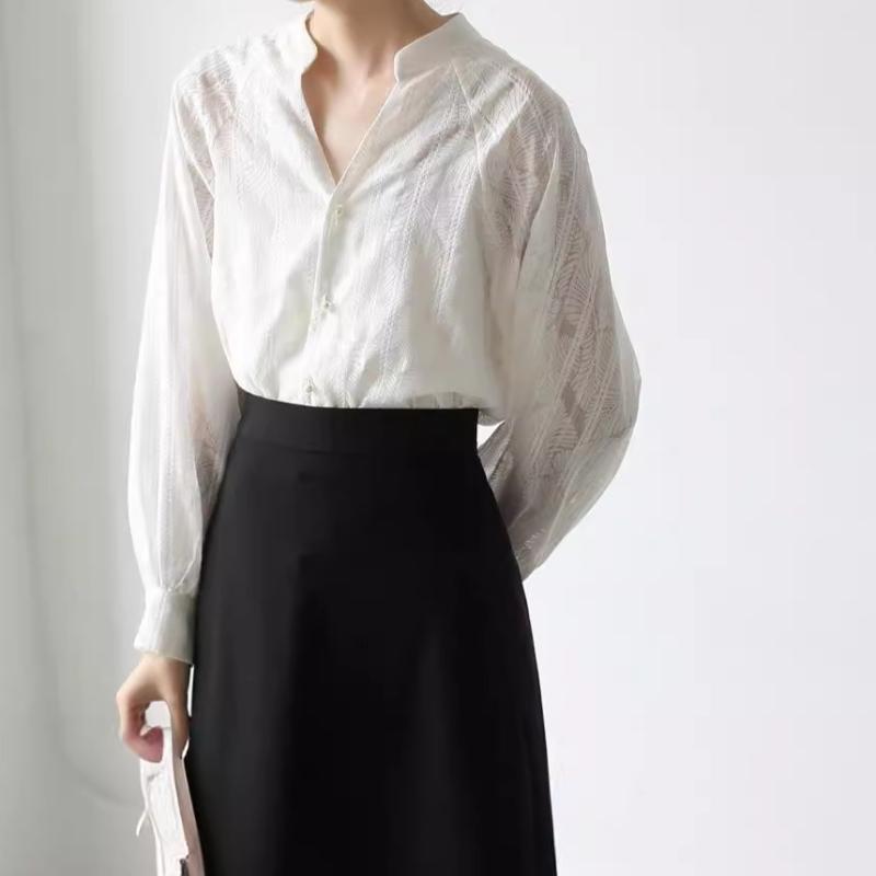 シャツ レディース 韓国風 フランス風 Vネック トップス ジャガード 織り柄 パールボタン きれいめ 上品｜ソファポテト