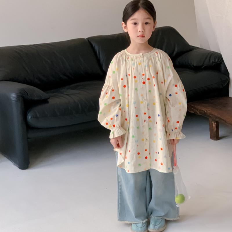 シャツ ガールズ 子供服 こども服 長袖 トップス ブラウス ゆったり かわいい カラフル ドット柄 水玉模様 ミドル丈 カジュアル 普段着2