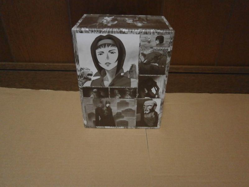 【中古】 COWBOY BEBOP / カウボーイビバップ Blu-ray BOX（絵柄 川元利浩描き下ろしBOX・布ポスター・絵柄ポストカード10枚・特典DVD付） [完全数量生産]