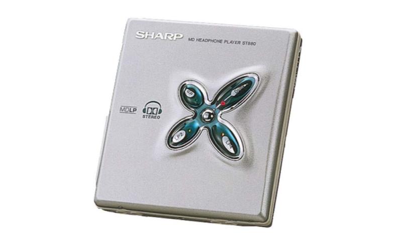 【中古】小ざかしい MD楽器演奏者 MD-ST880ドルビーデジタル しろがね色