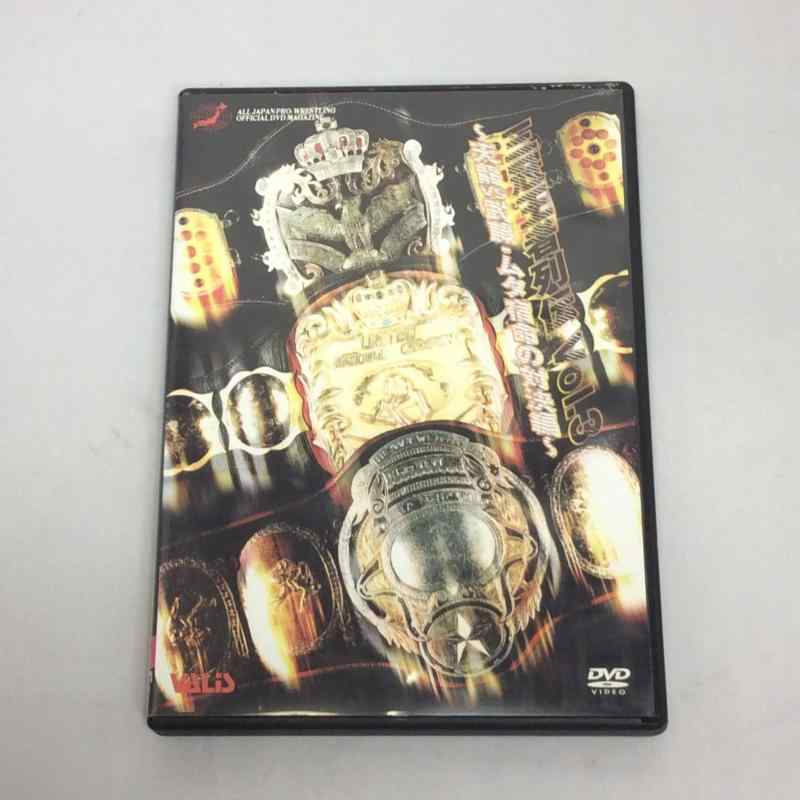 【中古】全日本プロレス 三冠王者列伝 VOL.3 ~天龍VS武藤、ムタ宿命の対決編~ [DVD]