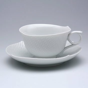 マイセンホワイトレリーフ　ティーカップ&ソーサー　5客セット マイセンホワイトレリーフ ティーカップ&ソーサー 5客セット マイセン