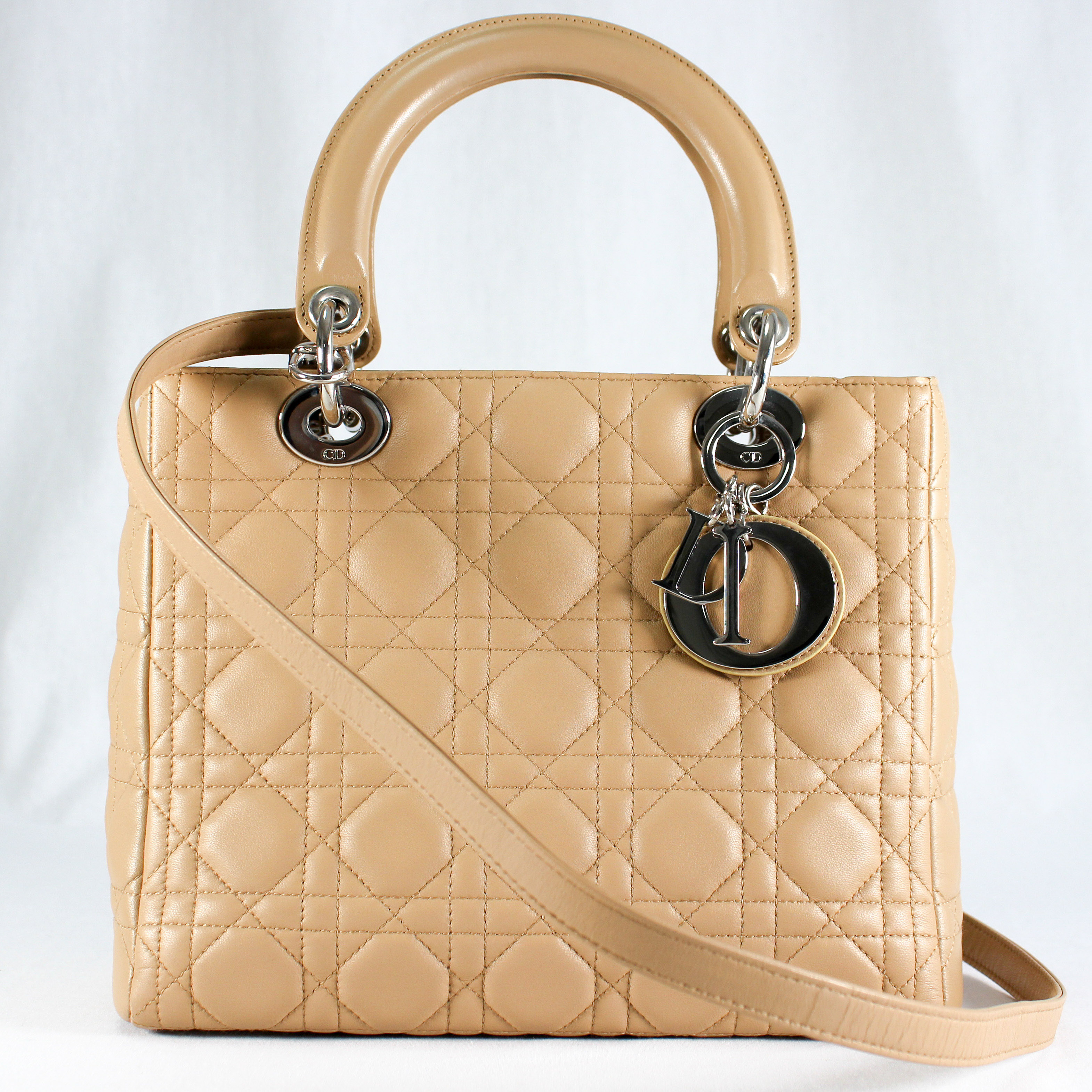 【6/30まで押さえる！尖んがり5倍】【中古】 Christian Dior クリスチャン クリスチャンディオール LADY DIOR レディディオール 並み並み カナージュ 子ヒツジひと肌 ベージュ しろがね色金具 CAL44551 2WAY ハンドバック ショルダーバッグ レディース 極美品