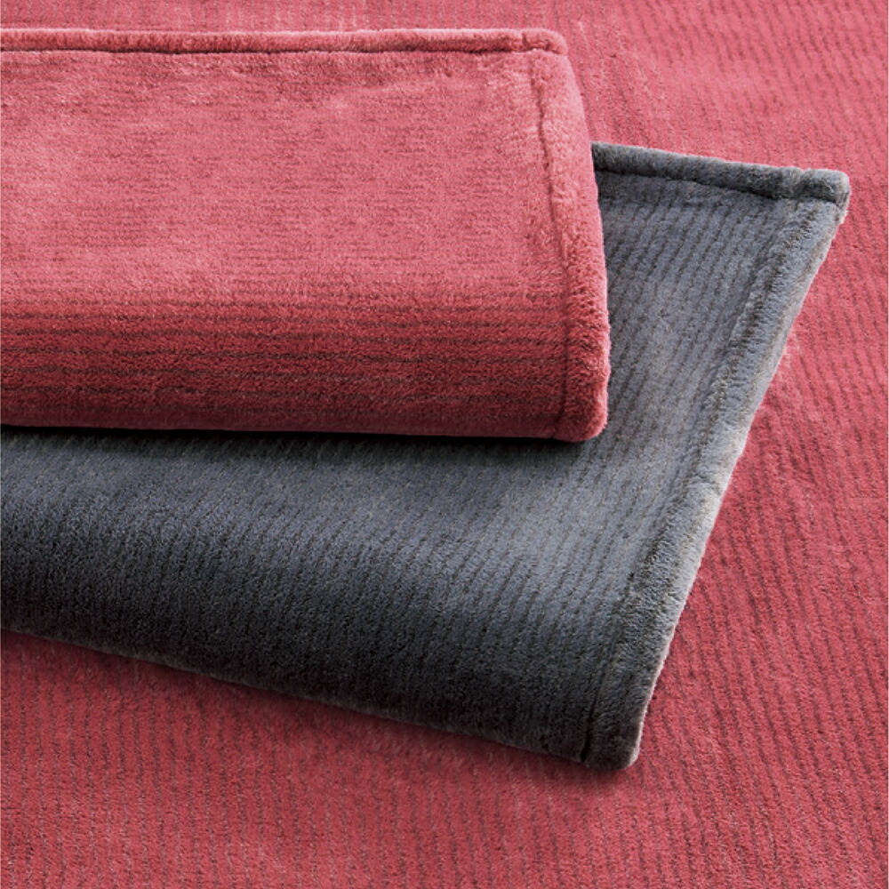 ブランケット 二分の一毛布 140×100糎 日本製 富士山溶岩熱ブランケット Warm Liv 昭和西川