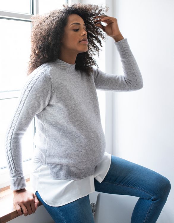 在庫限り 楽天市場 Seraphine Tifa 授乳対応 ケーブルマタニティファネルネックセーター グレイ ソルレガロ インターナショナル New限定品 Www Lexusoman Com