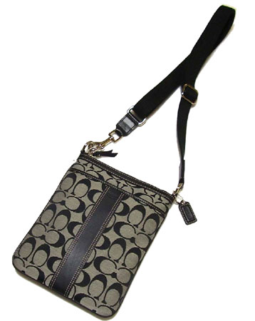COACH/コーチ　シグネチャー スウィングパック　F41891SBKWT【ラッピング無料】【楽ギフ_包装】【10P11Mar16】【05P03Dec16】