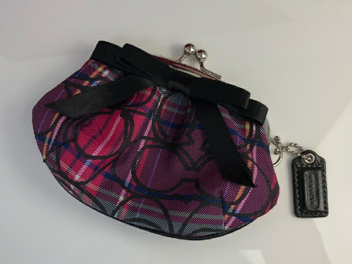 楽天市場】COACH/コーチ シグネチャーがま口コインケース F61100SKHM9