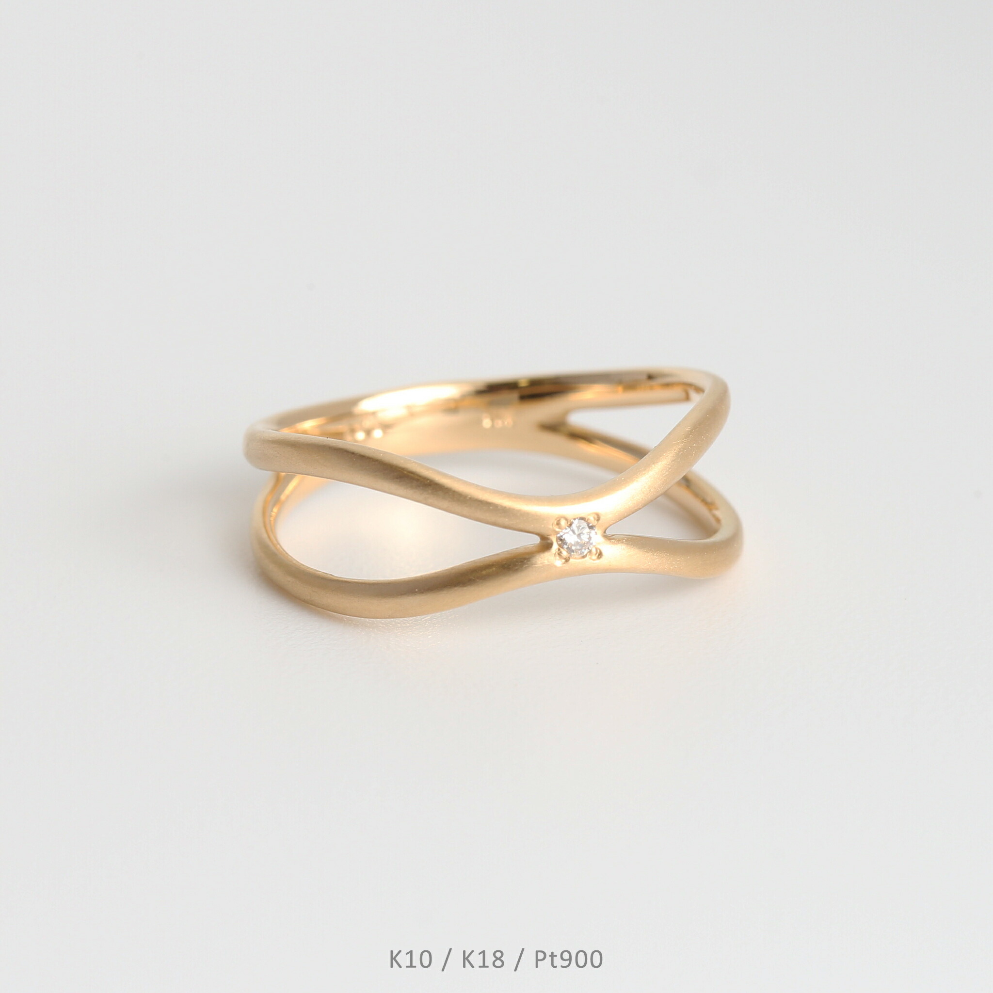 【Nodle Ring】 K10/K18/Pt900 一粒 ダイヤモンド 艶消し リング 指輪 クロスリング 10金 10k k10 18金 18k k18 pt900 ゴールド ピンクゴールド ホワイトゴールド プラチナ レディース サイズ 号 プレゼント ギフト