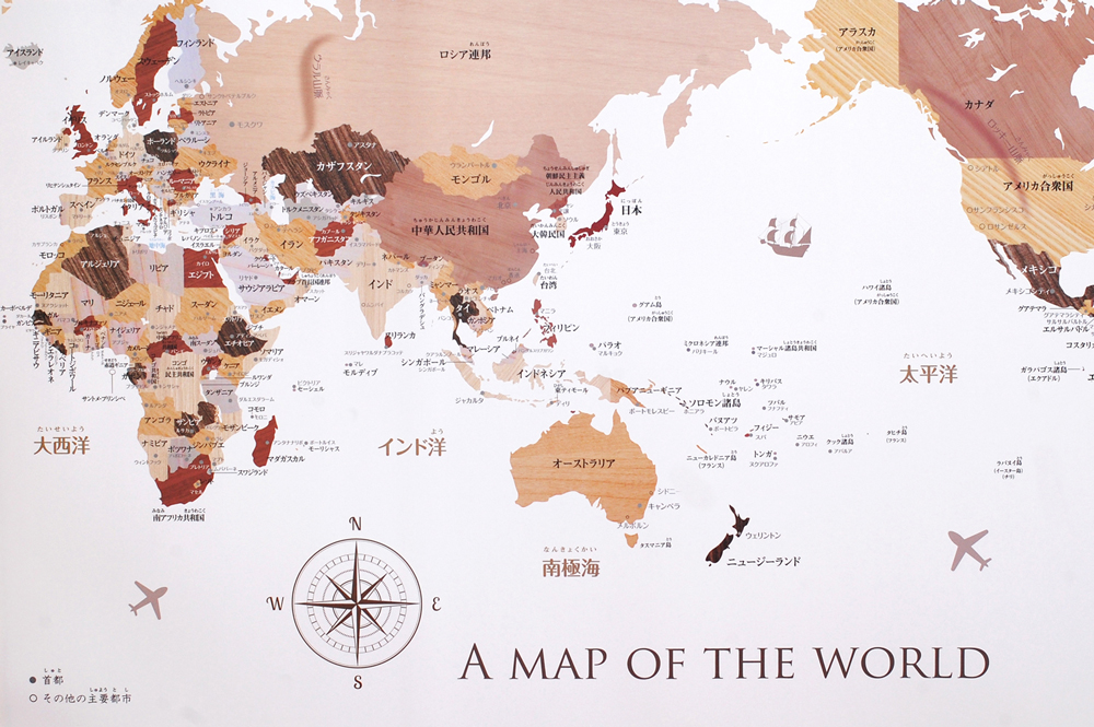 ランキング1位多数入賞 木目が温かい 寄木風世界地図 日本 寄木風の