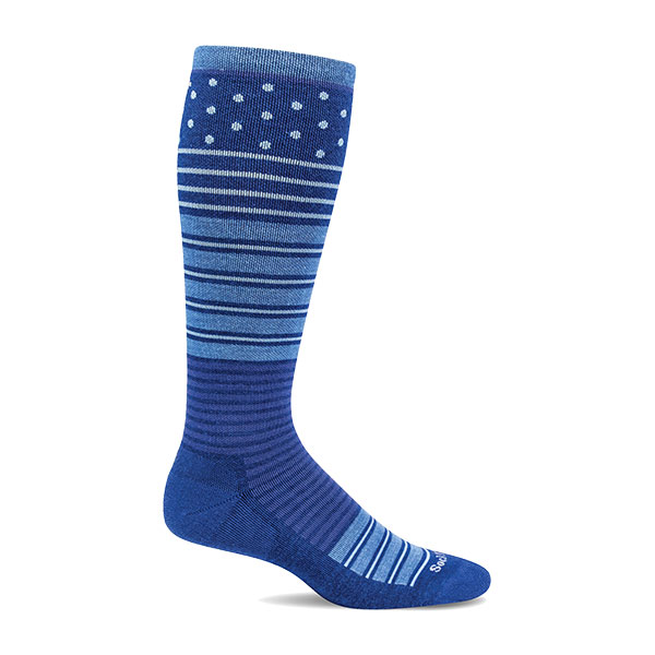 定休日以外毎日出荷中 Sockwell ソックウェル Twister Ladies レディース 高圧力 ロング丈 着圧ソックス トレイルランニング ジョギング 靴下 アウトドア 登山 ウォーキング ハイキング 自転車 女性 Whitesforracialequity Org