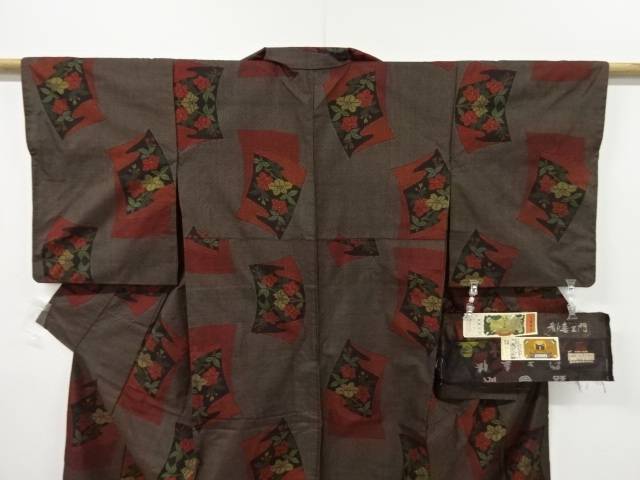 枝花模様織出し本場泥大島紬着物 5マルキ 都喜エ門 リサイクル 中古 着 宗sou Ebusinessnetwork Com Br