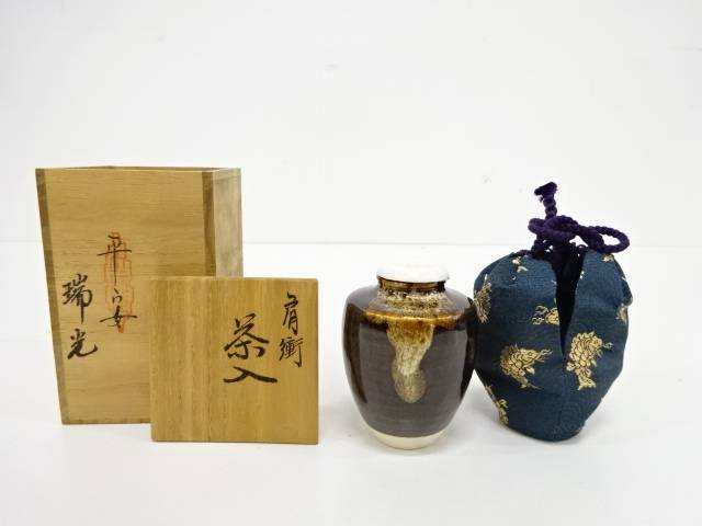 楽天市場】萩焼 林紅陽造 茶碗（共箱）【中古】【道】 宗sou : お茶道具・着物 【宗 sou】