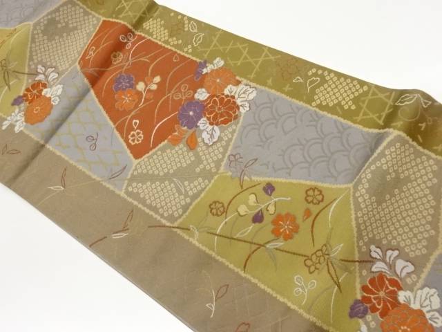 切り嵌め風花々に古典柄模様織出し袋帯【中古】【着】 宗sou
