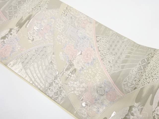 地紙に御所車・鼓・草花模様織り出し　袋帯【中古】【着】 宗sou