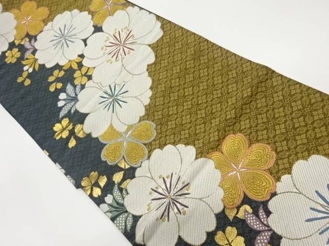 八重桜に花菱模様織出し袋帯【中古】【着】 宗sou