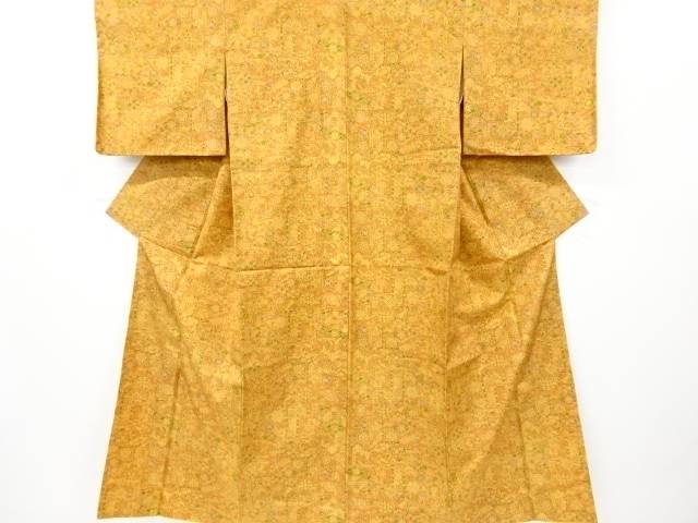 草花に貝桶模様本場大島紬着物(染)【中古】【着】 宗sou