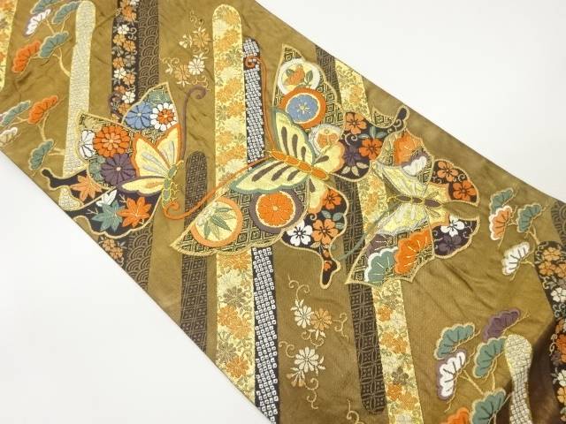 蝶に花唐草・古典柄模様織出し袋帯【中古】【着】 宗sou