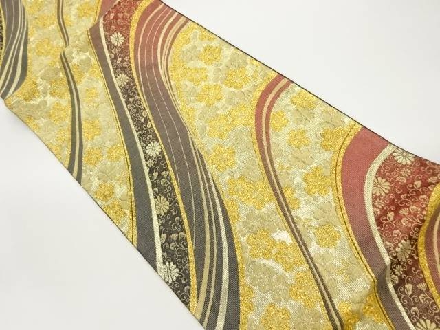 モール曲線に菊唐草・花々模様織出し袋帯【中古】【着】 宗sou