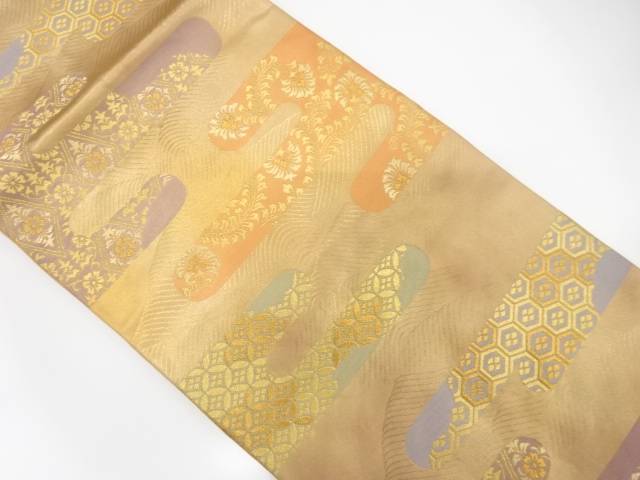 ヱ霞に花唐草・古典柄模様織出し袋帯【中古】【着】 宗sou