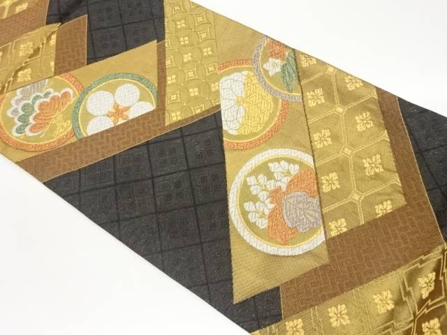 丸に松竹梅・草花・古典柄模様織出し袋帯【中古】【着】 宗sou