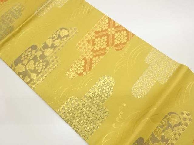 ヱ霞に葡萄唐草・古典柄・荒波模様織出し開き名古屋帯（額縁仕立て）【中古】【着】【名古屋帯】 宗sou
