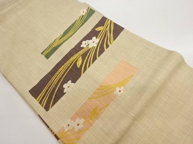 変わり横段に草花模様織出し名古屋帯【中古】【着】【名古屋帯】 宗sou
